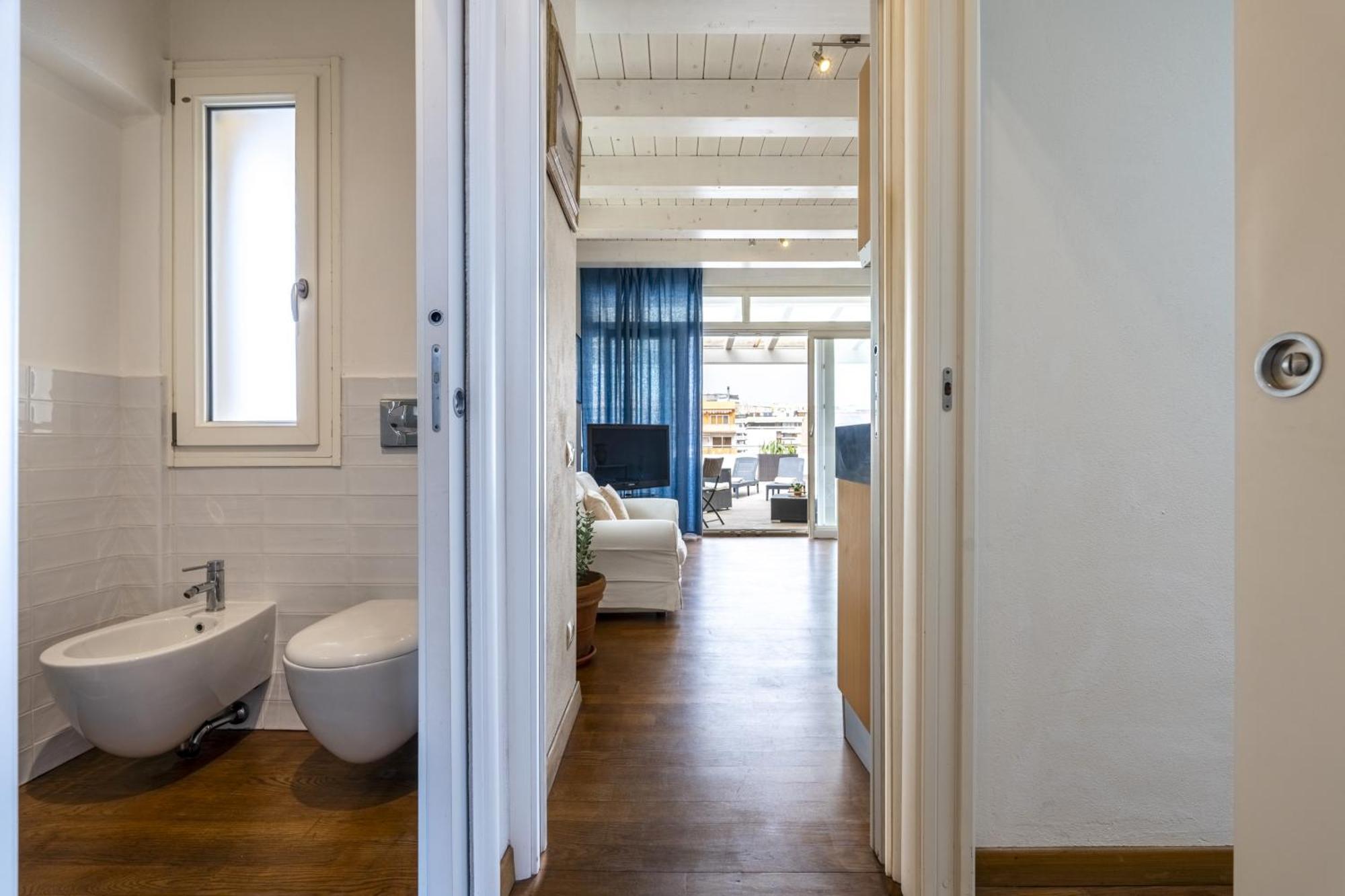 Casa Vacanze Mini Attico * Cagliari