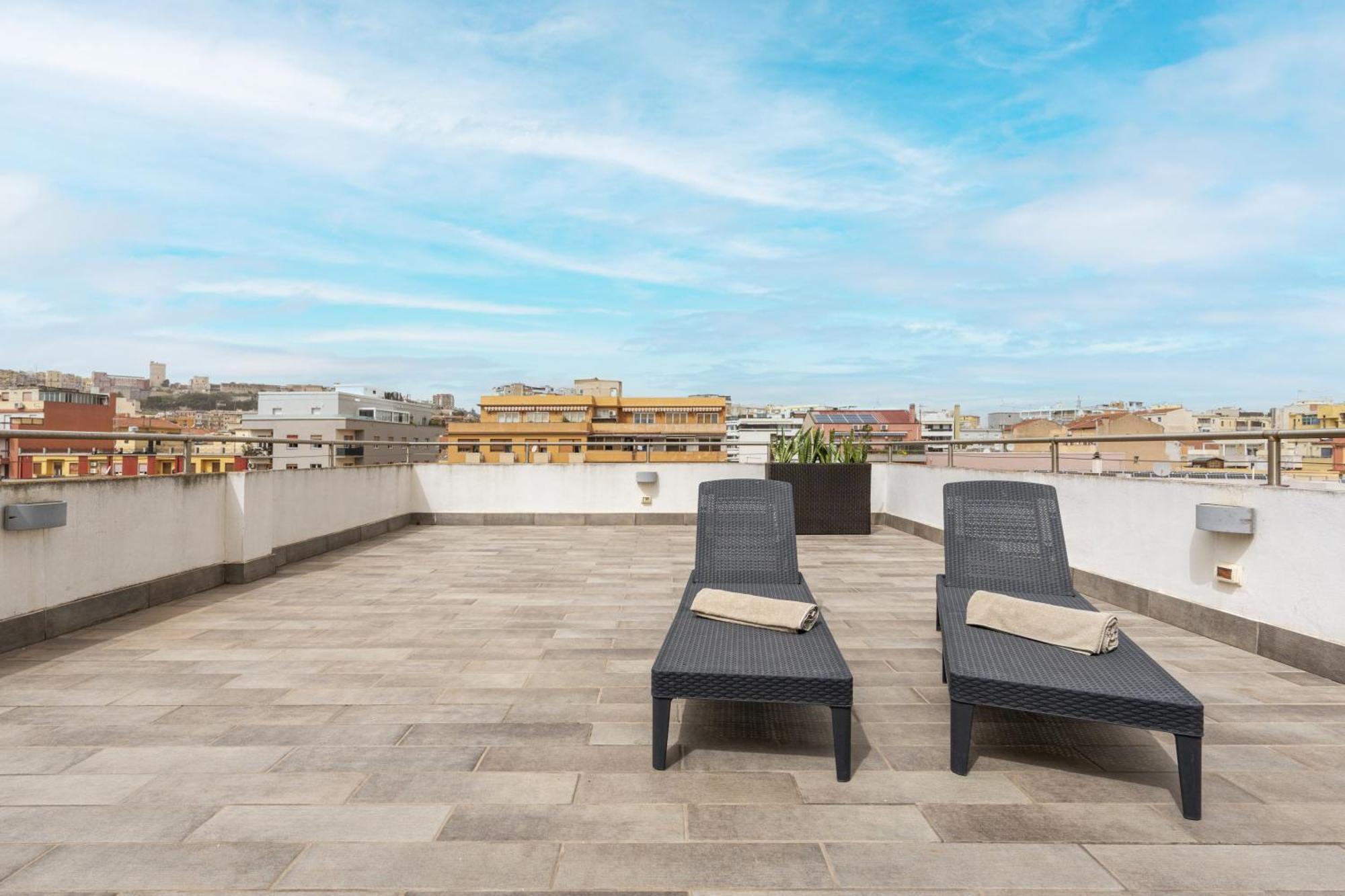 Casa Vacanze Mini Attico * Cagliari